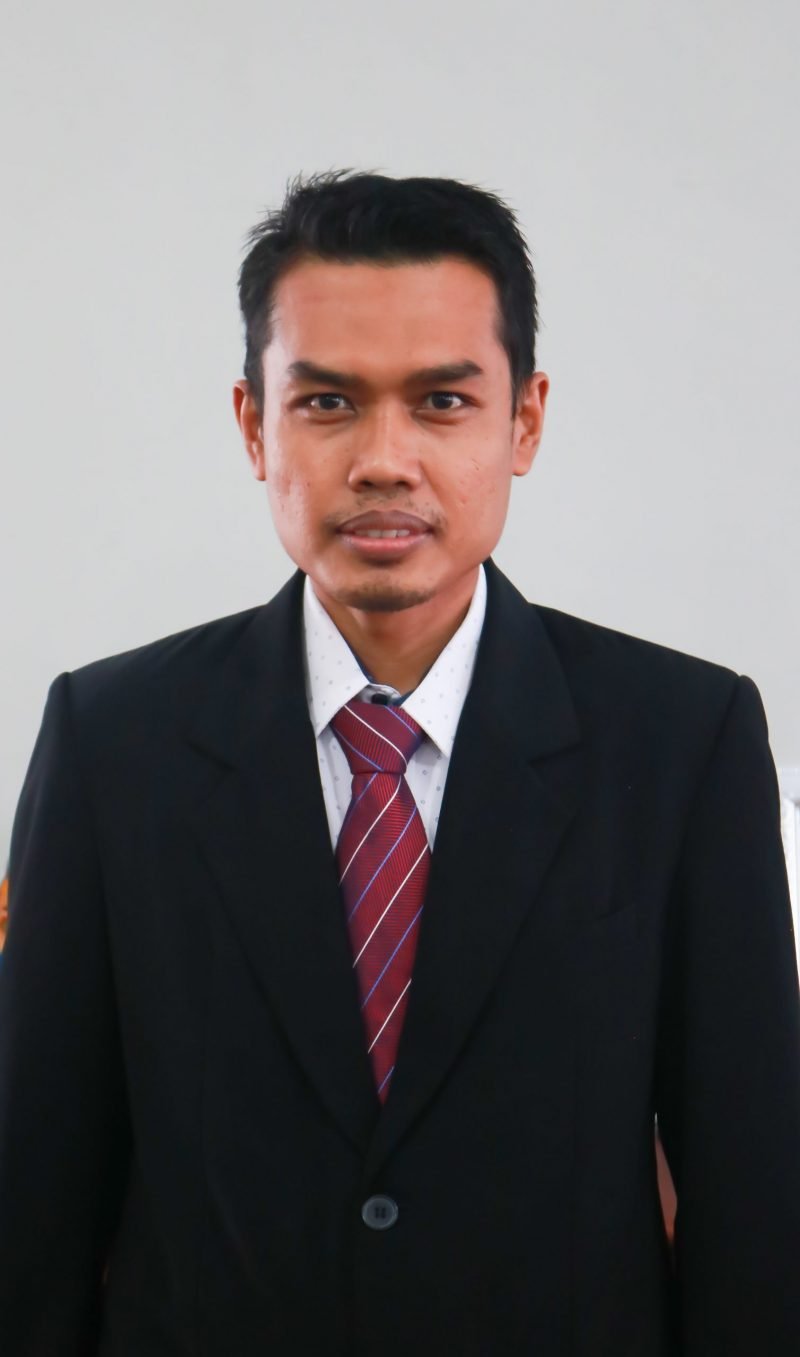 Wakil Rektor Bidang Akademik Unismuh Palu, Sudirman, S. KM., M.Kes