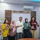 Ketua Sentra KI Unismuh Palu Ir. H. Wahiduddin Basry, ST,.MT dan Ketua Divisi Penelitian dan HAKI LPPM Unismuh Palu, Dr. Rukhayati, SE,.MM foto bersama dengan pihak Kemenkumham Sulteng diwakili oleh Riny Ernawaty selaku Analis Permohonan KI.Foto: Dok LPPM Unismuh Palu