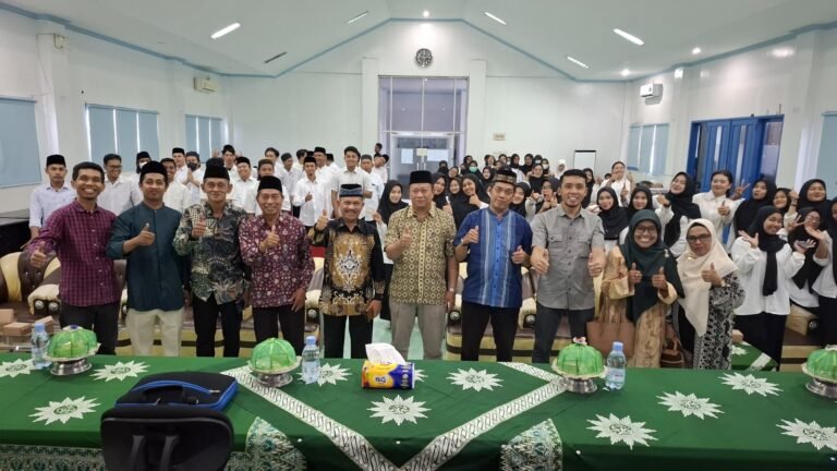 Melalui Baitul Arqam, LP2AIK Unismuh Palu Bentuk Kaderisasi dan Pembinaan Akhlak