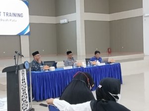 Pejabat Unismuh Palu Dilatih Kepemimpinan dan Manajemen Gelombang II
