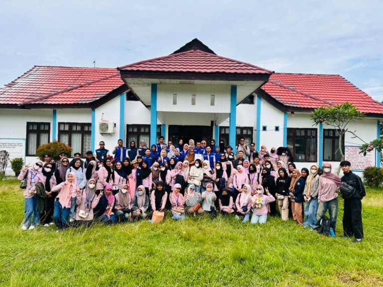 Perkuat Pengabdian Masyarakat, Unismuh Palu melalui Fakultas Kesehatan Masyarakat Gelar PPL Mahasiswa di Banawa Selatan