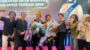 Zunia, Mahasiswi FEB Unismuh Palu Raih Juara I Duta Bahasa Sulawesi Tengah 2026