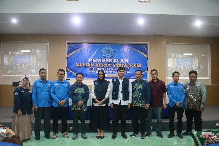 Momentum Pengabdian Dimulai, Rektor Unismuh Palu Lepas 346 Mahasiswa KKN Angkatan 70