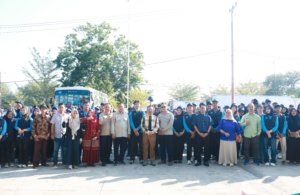 Rektor Universitas Muhammadiyah Palu Berpesan Jaga Nama Baik Kampus Saat Melepas 200 Mahasiswa KKN