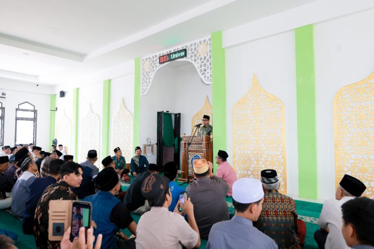 Semarak Tanwir dan Milad Muhammadiyah ke-114: Syamsi Ali Tekankan Pentingnya Peradaban Ilmu, Akhlak, dan Amal Nyata